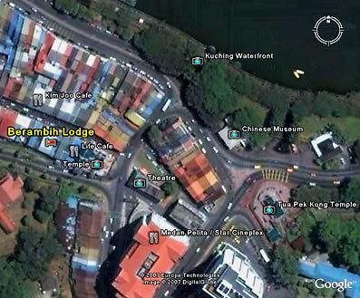 Berambih Lodge Kuching Bagian luar foto